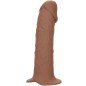 CALEXOTICS - EXTENSION PERFORMANCE MAXX RÉALISTE AVEC HARNAIS PEAU MARRON CALEXOTICS - EXTENSION PERFORMANCE MAXX RÉALISTE AVEC HARNAIS PEAU MARRON
