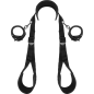 FETISH SUBMISSIVE - POSITION MIT OFFENEN BEINEN UND HANDSCHELLEN MIT NOPRENE-FUTTER