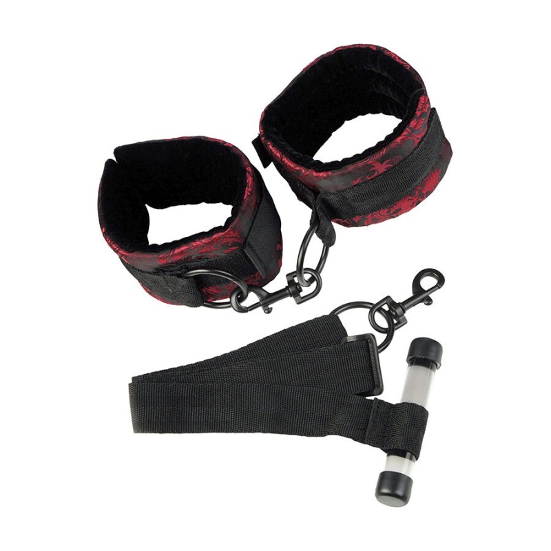 CALEXOTICS - SCANDAL BLACK DOOR HANDCUFFS CALEXOTICS - SCANDAL BLACK DOOR HANDCUFFS