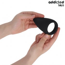 ADDICTED TOYS - ANNEAU PÉNIS EN FORME DE LARME
